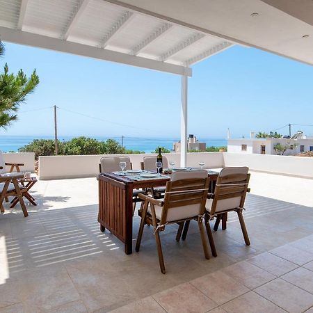 Vila Sea View Pine House Makrýgialos Exteriér fotografie