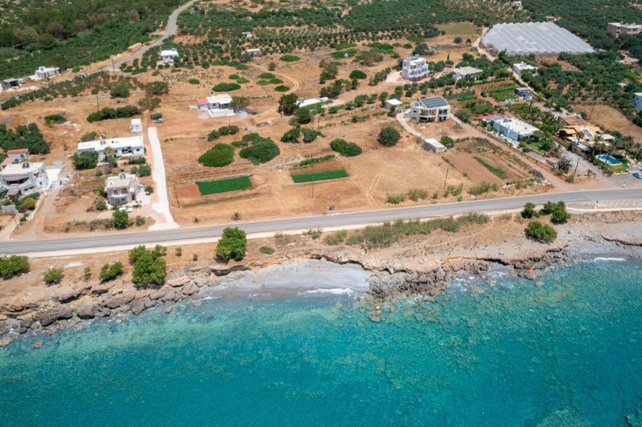 Vila Sea View Pine House Makrýgialos Exteriér fotografie