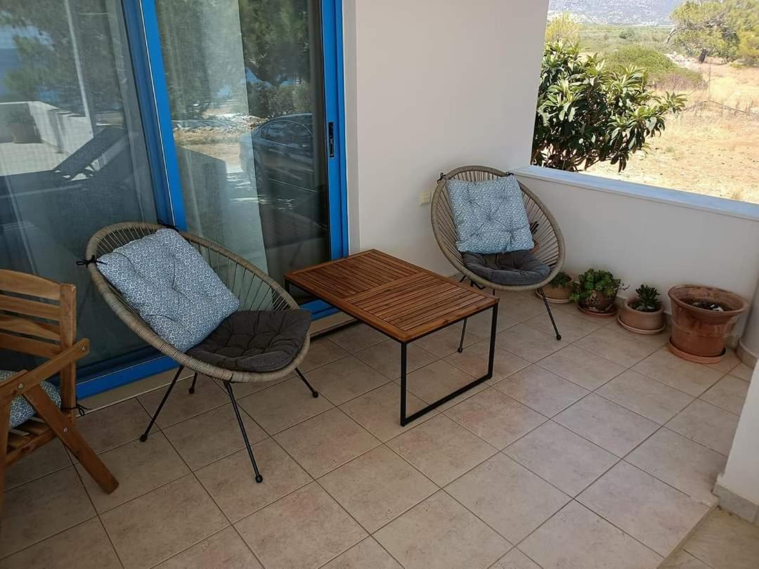 Vila Sea View Pine House Makrýgialos Exteriér fotografie